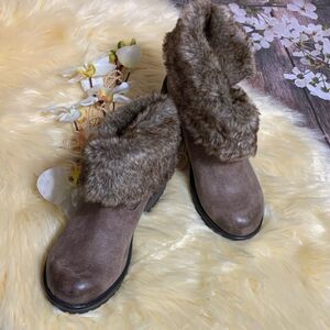 Candie's Wimter Fold Over Beige Boots Size 8.5